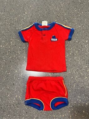 EUC Vibrant Vintage Cookie Monster Sesame Street Muppets infant set. 0-3 months